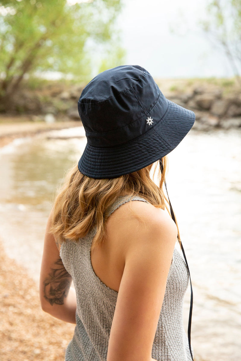 Jesse - Bucket Hat for Women | Canadian Frost Navy - Medium