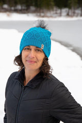  Pom pom hat women's