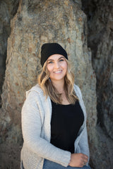 canadian-made women's classic toque 